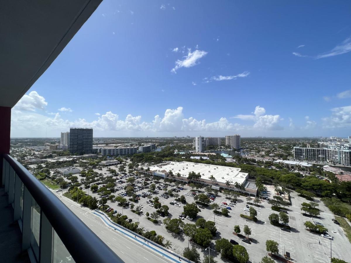 23Rd Floor Luxury & Spacious Beachwalk Resort Apartment With Amazing View Hallandale Beach Luaran gambar