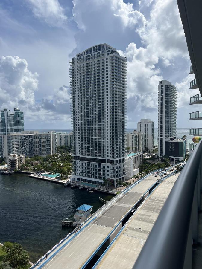 23Rd Floor Luxury & Spacious Beachwalk Resort Apartment With Amazing View Hallandale Beach Luaran gambar