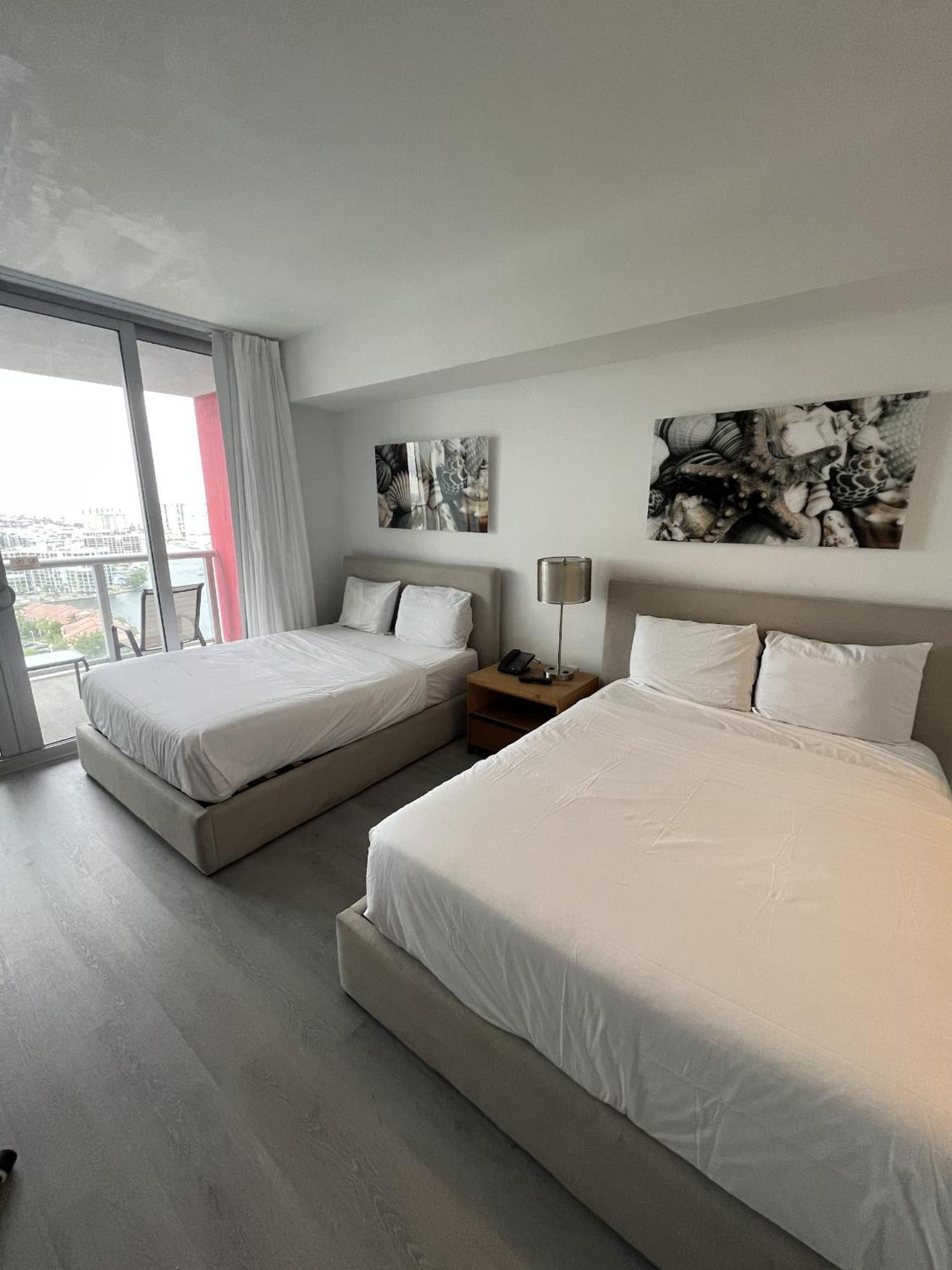 23Rd Floor Luxury & Spacious Beachwalk Resort Apartment With Amazing View Hallandale Beach Luaran gambar